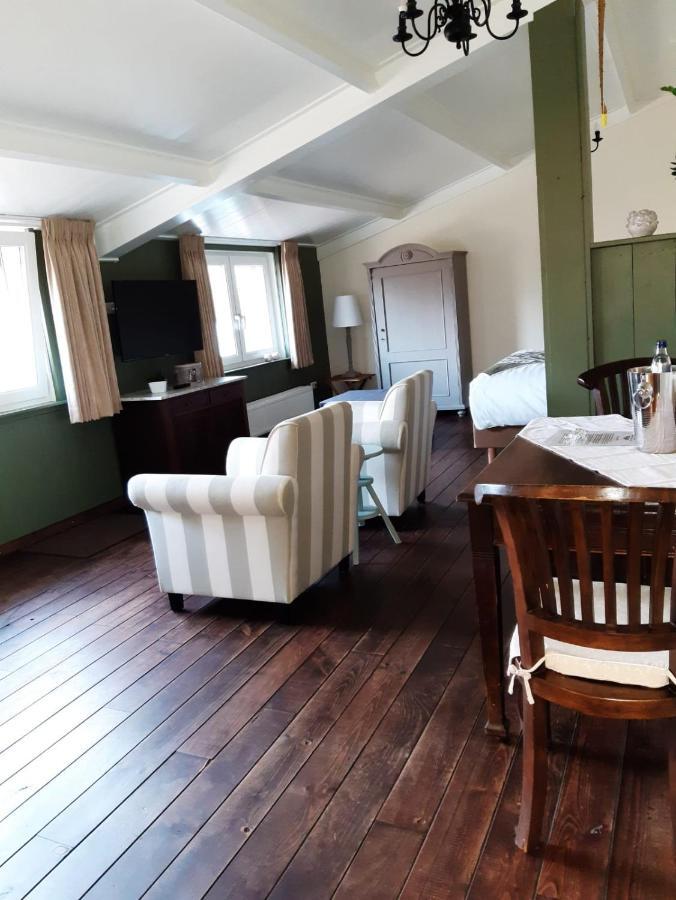 De Turfstaeker Bed & Breakfast Ospel Екстериор снимка