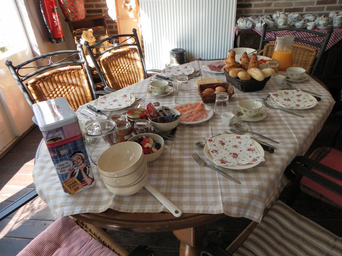 De Turfstaeker Bed & Breakfast Ospel Екстериор снимка
